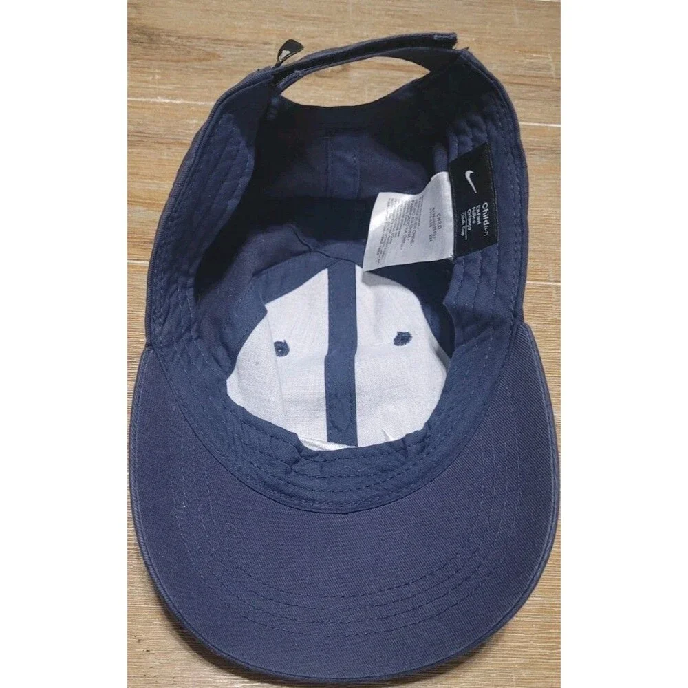Nike child baseball